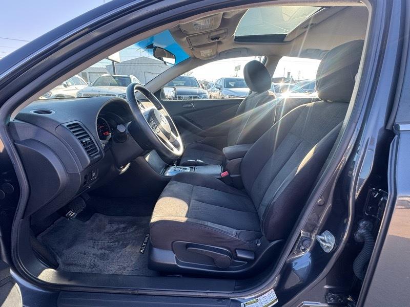 Nissan Altima 2.5 S 2011