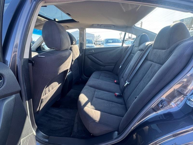 Nissan Altima 2.5 S 2011