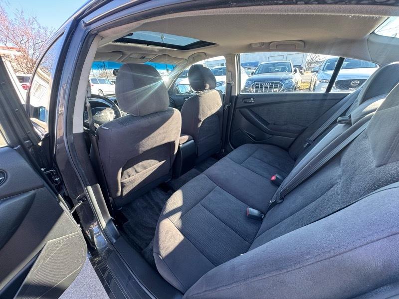 Nissan Altima 2.5 S 2011