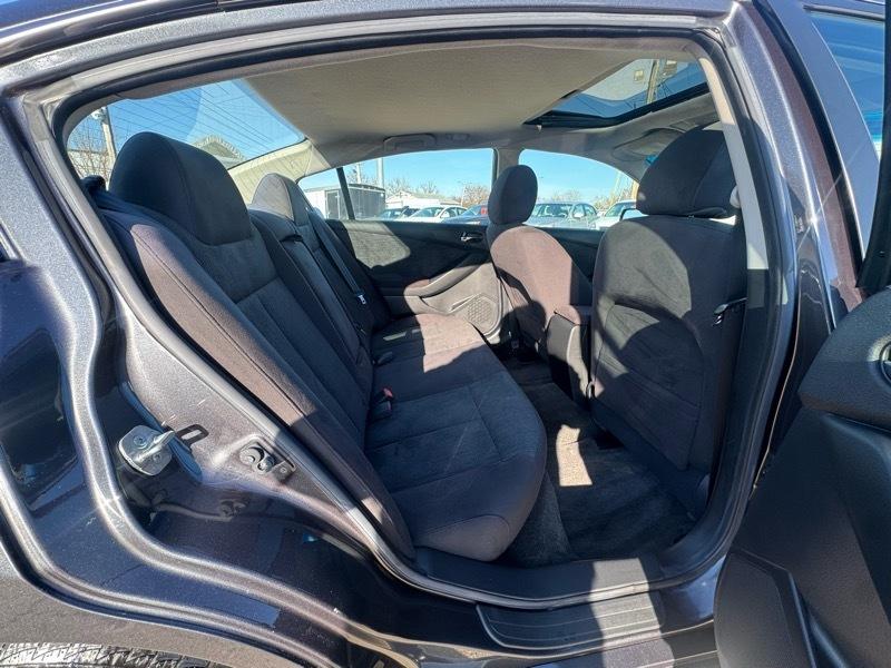 Nissan Altima 2.5 S 2011