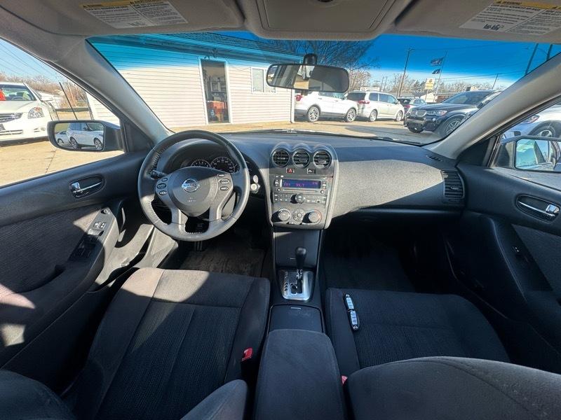 Nissan Altima 2.5 S 2011