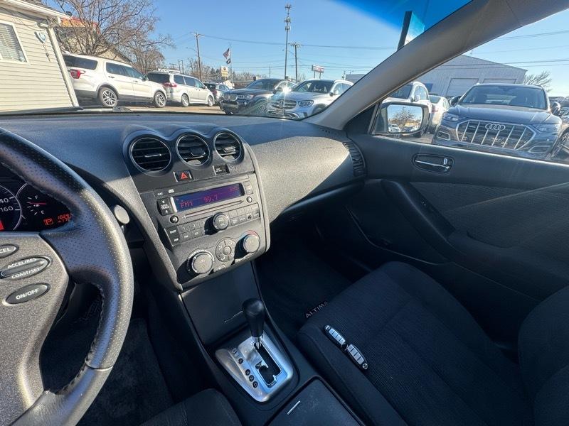 Nissan Altima 2.5 S 2011