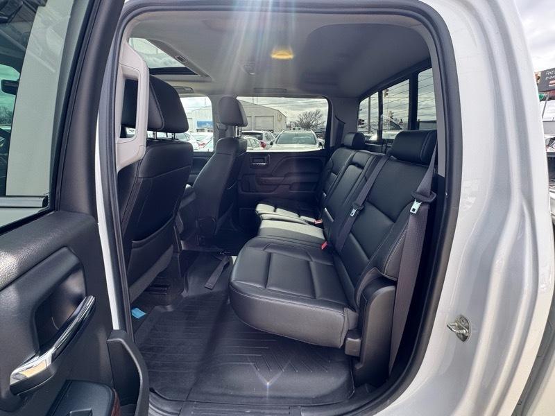 GMC Sierra 1500 SLT Crew Cab Short Box 4WD 2017