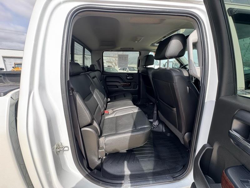 GMC Sierra 1500 SLT Crew Cab Short Box 4WD 2017