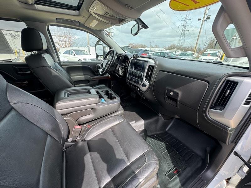 GMC Sierra 1500 SLT Crew Cab Short Box 4WD 2017