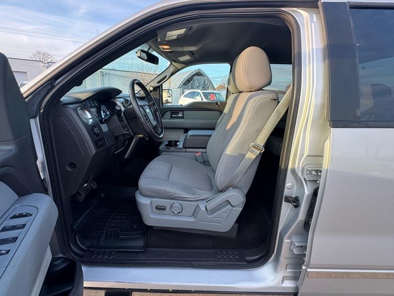 Ford F-150 SuperCrew 139" XLT 4WD 2013