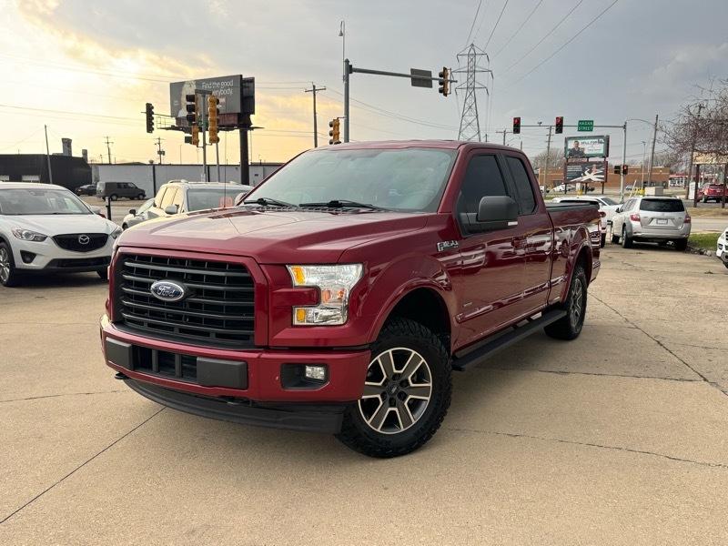 Ford F-150 4WD SuperCab 133" XLT 2017