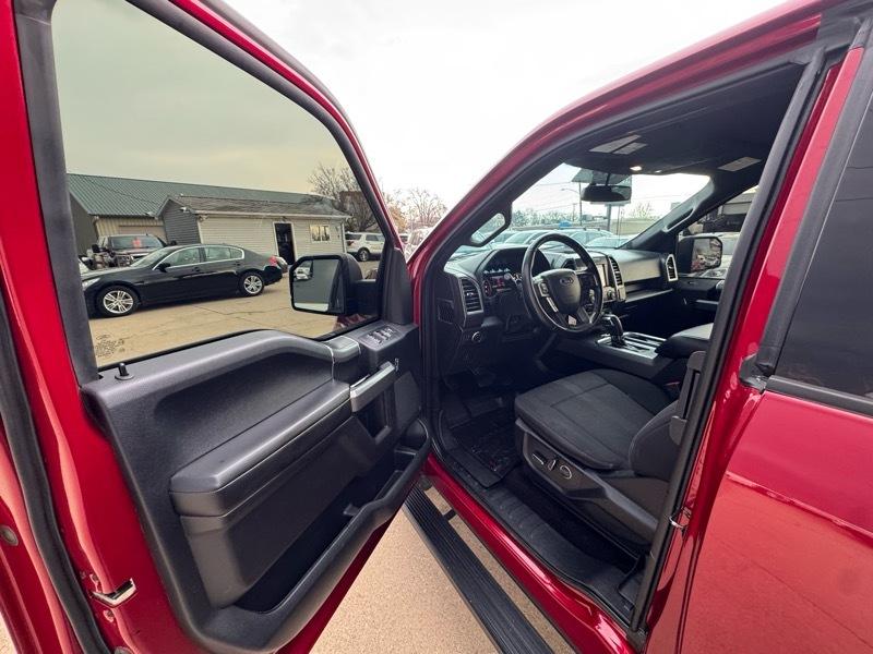 Ford F-150 4WD SuperCab 133" XLT 2017