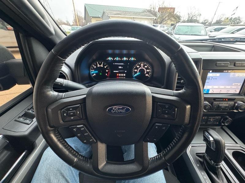 Ford F-150 4WD SuperCab 133" XLT 2017