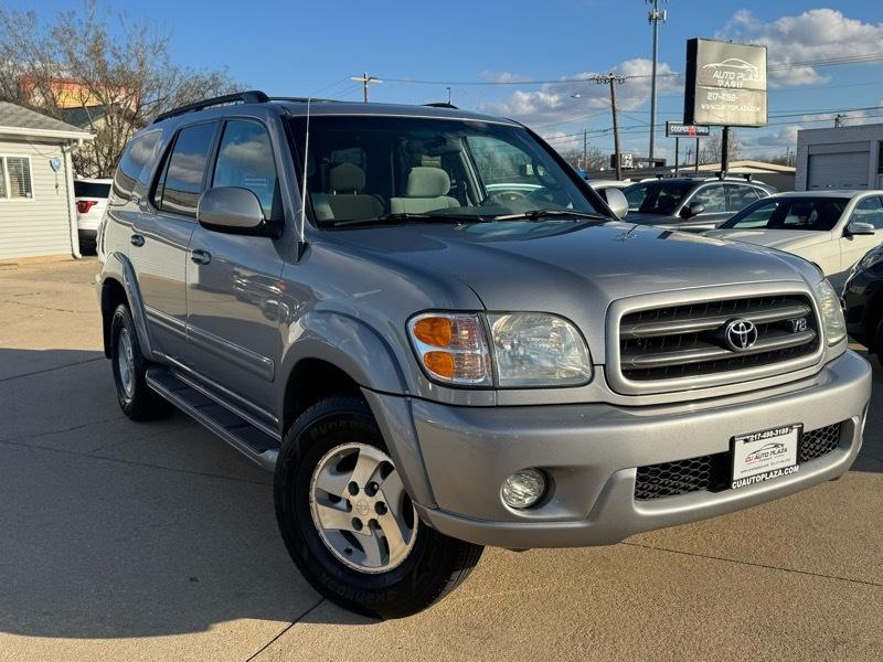 Toyota Sequoia SR5 4WD 2003