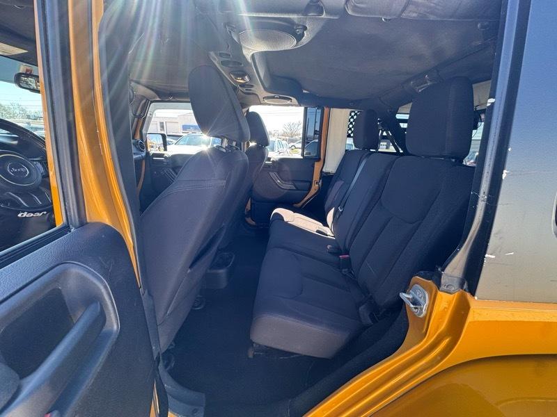 Jeep Wrangler Unlimited 4WD 4dr Sport 2014