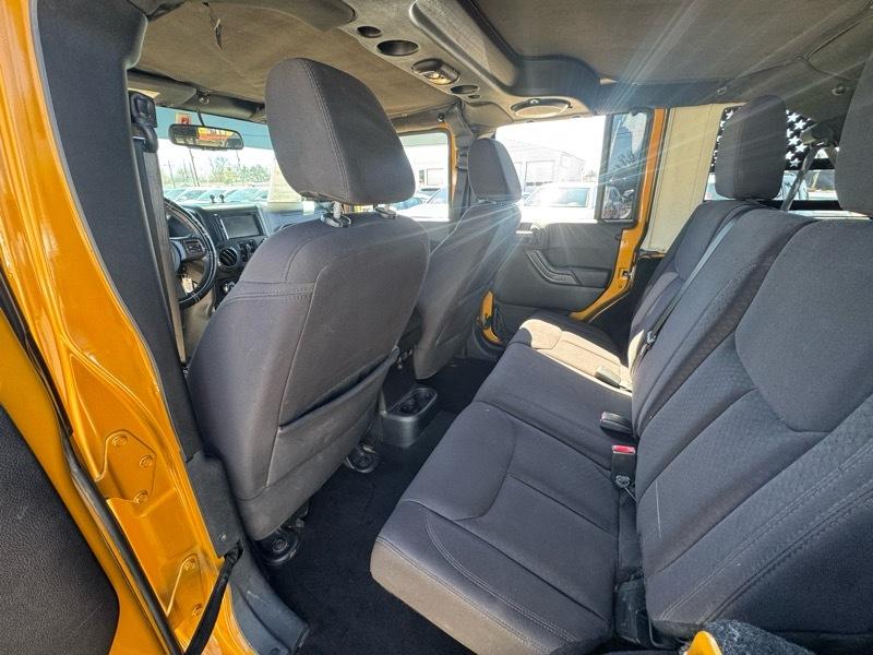 Jeep Wrangler Unlimited 4WD 4dr Sport 2014