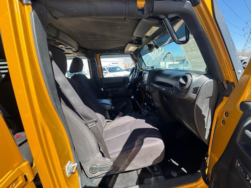 Jeep Wrangler Unlimited 4WD 4dr Sport 2014