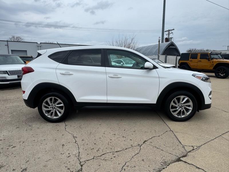 Hyundai Tucson SE 2016