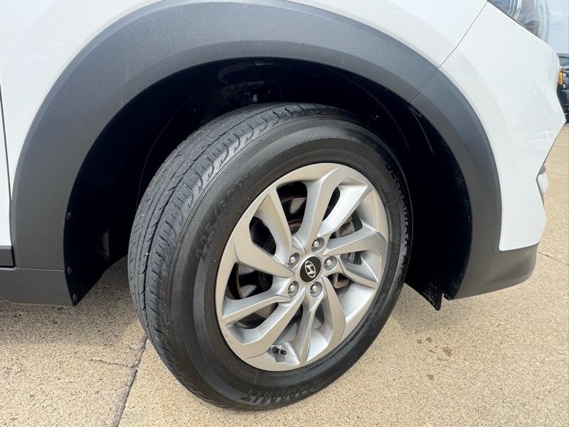 Hyundai Tucson SE 2016