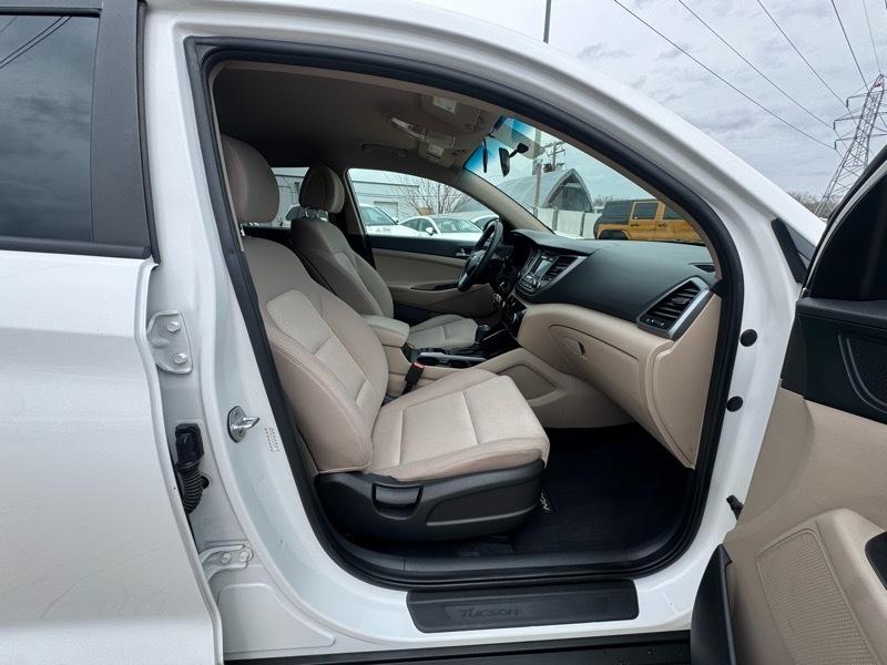 Hyundai Tucson SE 2016