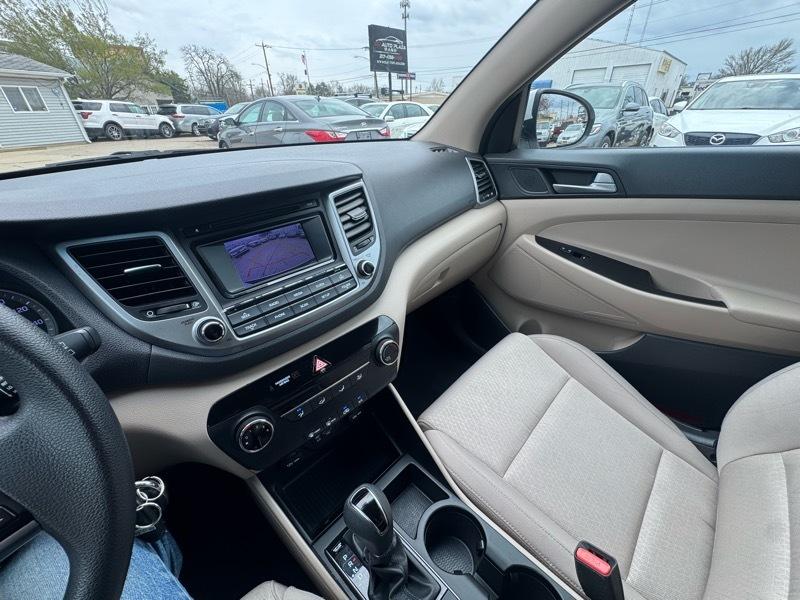 Hyundai Tucson SE 2016