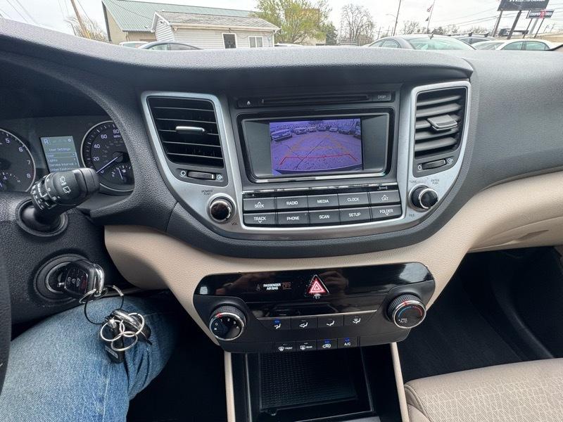 Hyundai Tucson SE 2016