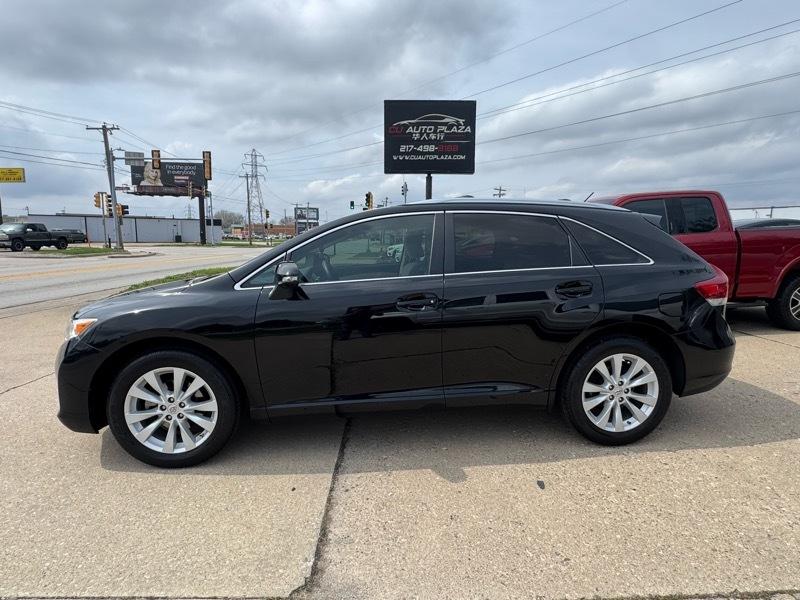 Toyota Venza LE I4 AWD 2015