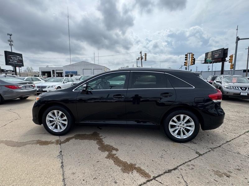 Toyota Venza LE I4 AWD 2015