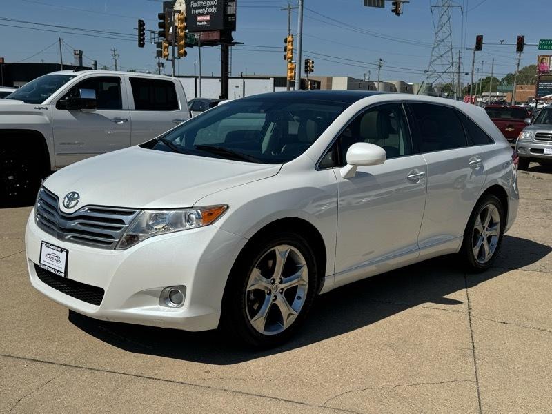 Toyota Venza 4dr Wgn V6 AWD (Natl) 2010