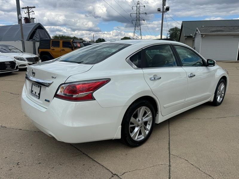 Nissan Altima 2.5 SV 2014