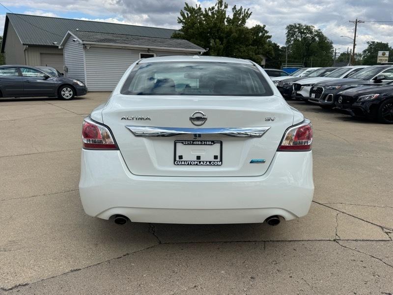 Nissan Altima 2.5 SV 2014