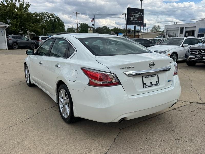 Nissan Altima 2.5 SV 2014