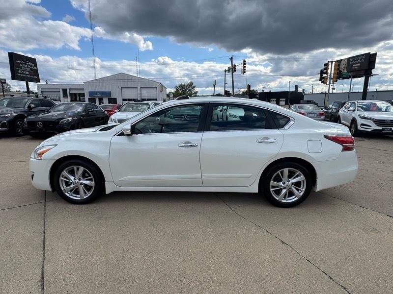 Nissan Altima 2.5 SV 2014
