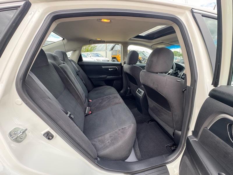 Nissan Altima 2.5 SV 2014