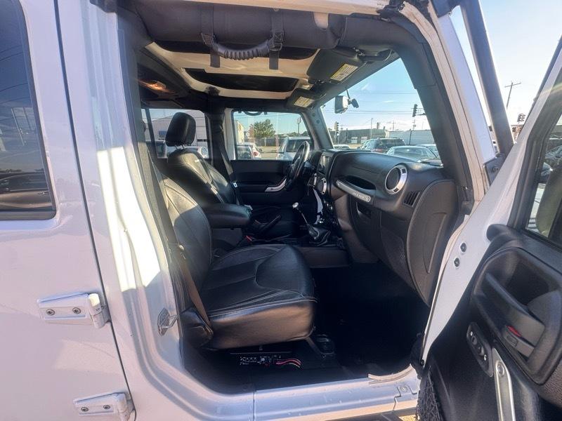 Jeep Wrangler Unlimited Rubicon 4WD 2015