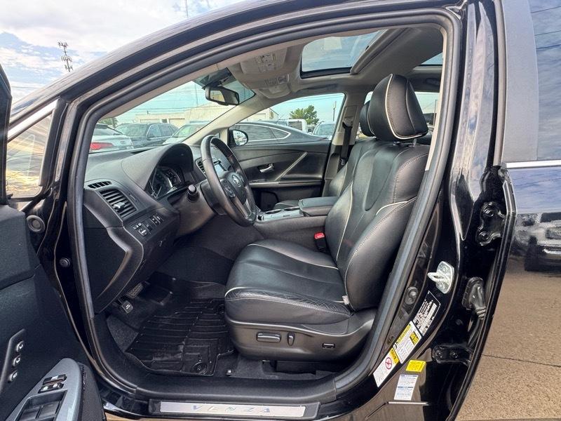 Toyota Venza 4dr Wgn I4 AWD XLE (Natl) 2015