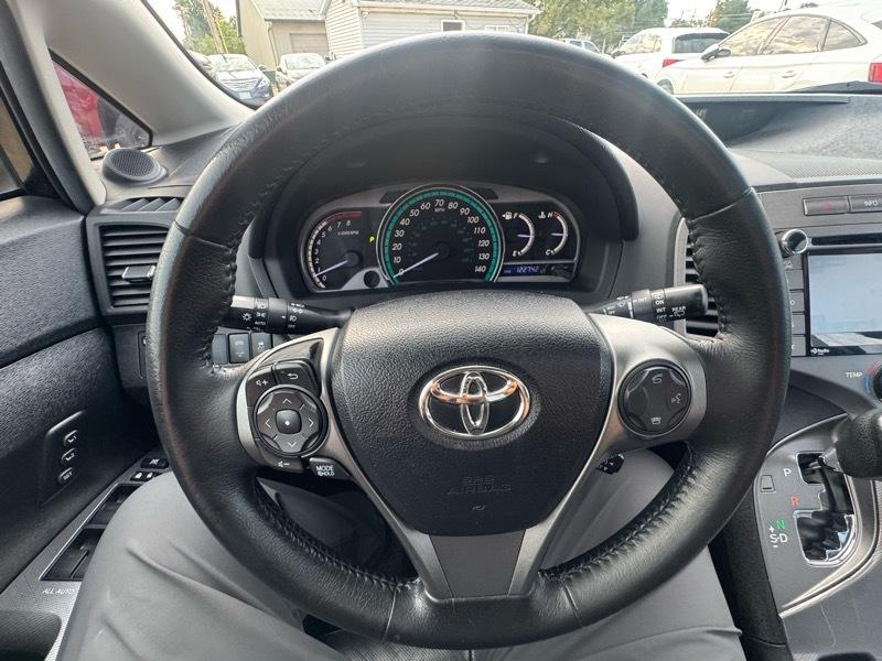 Toyota Venza 4dr Wgn I4 AWD XLE (Natl) 2015