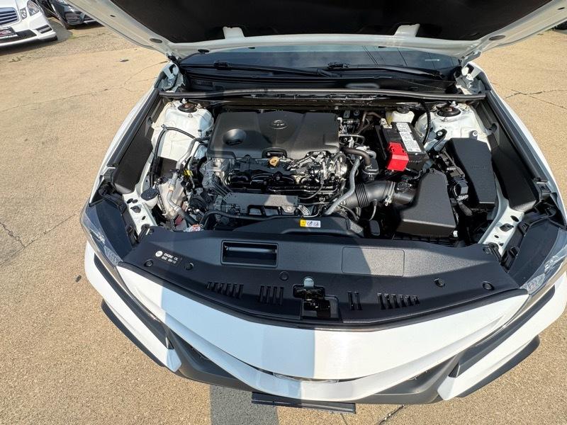 Toyota Camry SE 2024