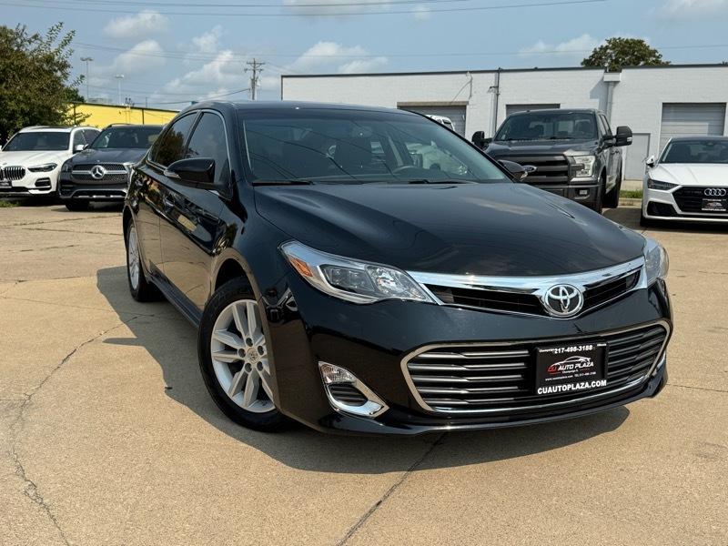 Toyota Avalon 4dr Sdn XLE (Natl) 2013