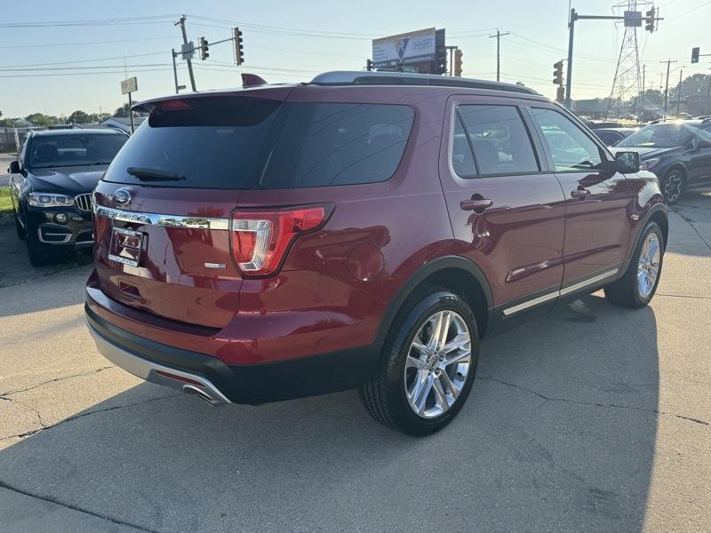 Ford Explorer XLT 4WD 2016