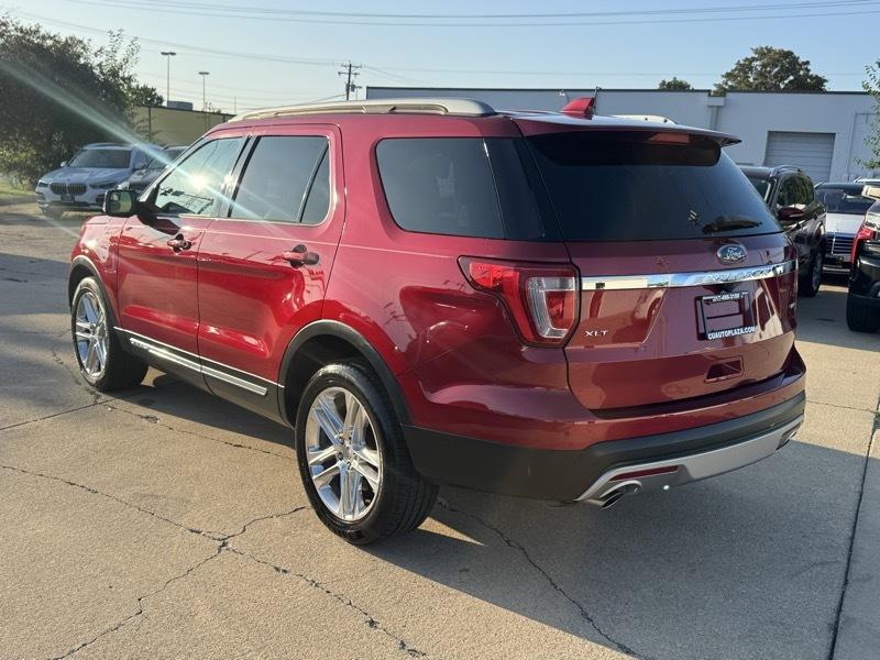 Ford Explorer XLT 4WD 2016