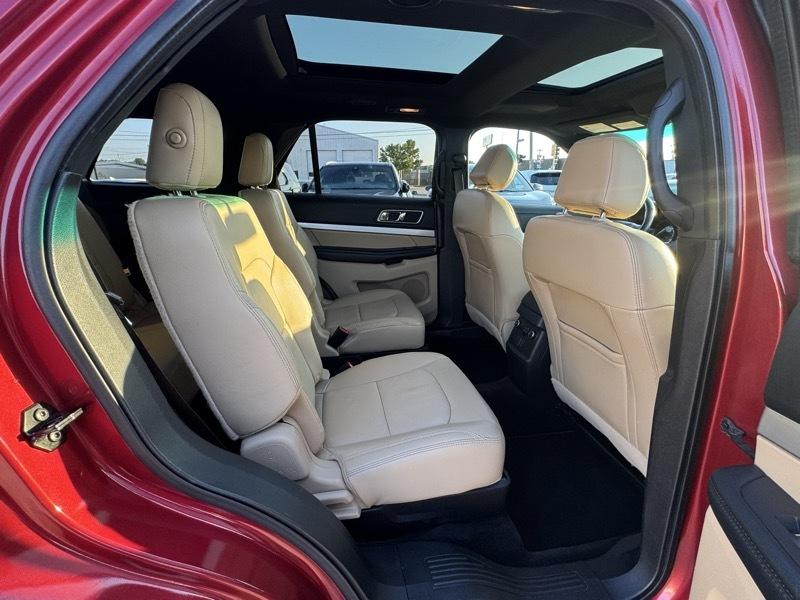 Ford Explorer XLT 4WD 2016