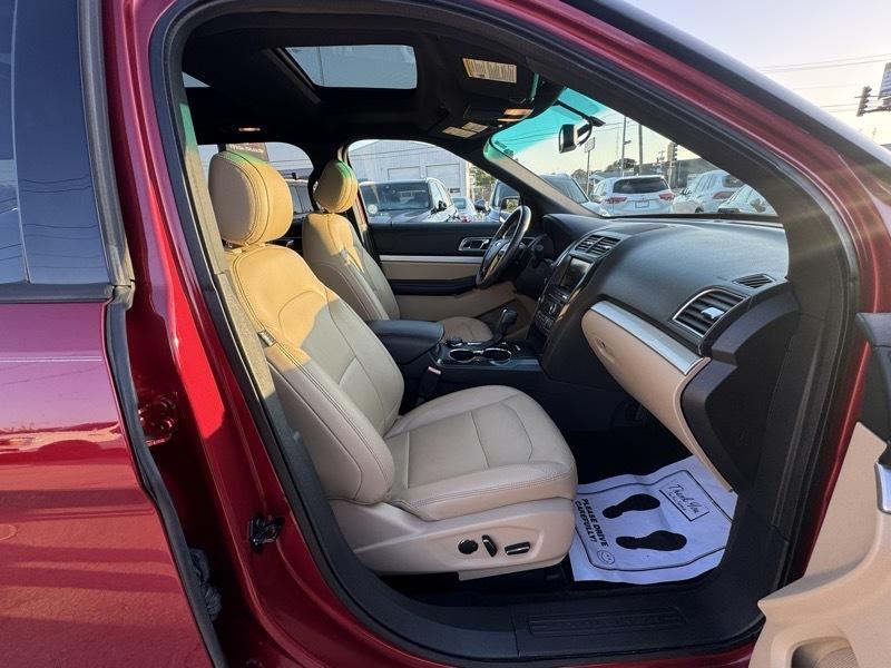 Ford Explorer XLT 4WD 2016