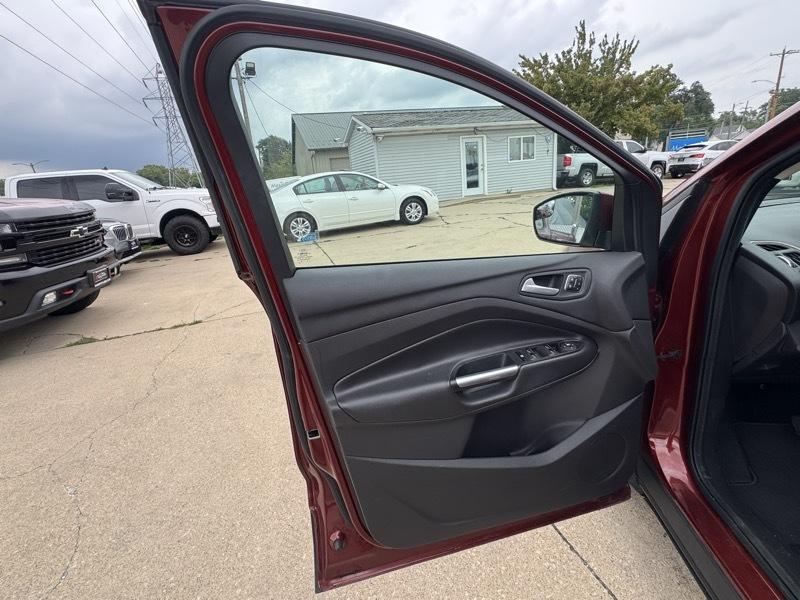 Ford Escape Titanium 4WD 2015