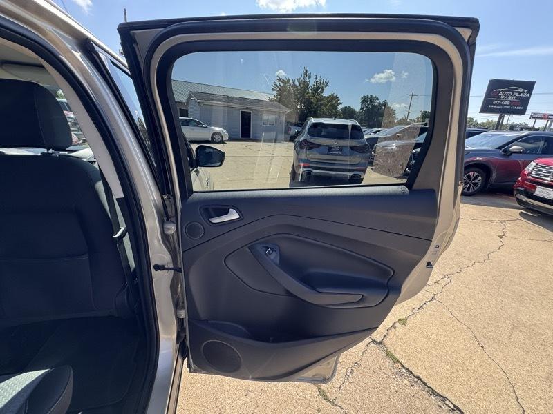 Ford Escape SE FWD 2017