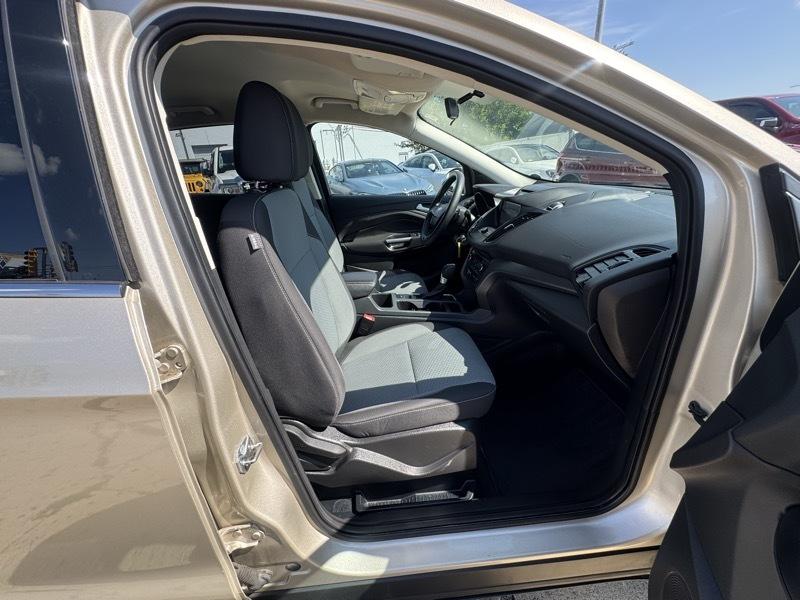 Ford Escape SE FWD 2017