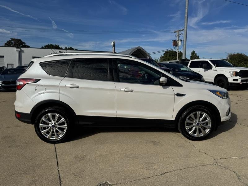 Ford Escape Titanium FWD 2017