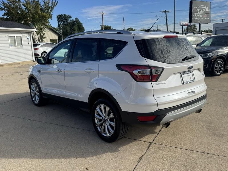 Ford Escape Titanium FWD 2017