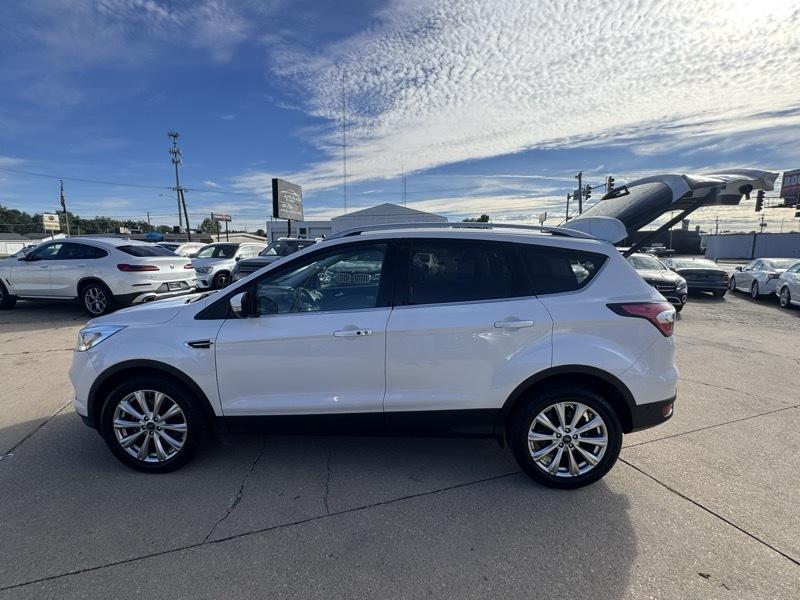 Ford Escape Titanium FWD 2017