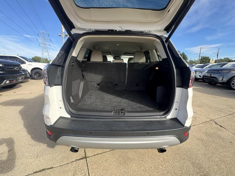 Ford Escape Titanium FWD 2017