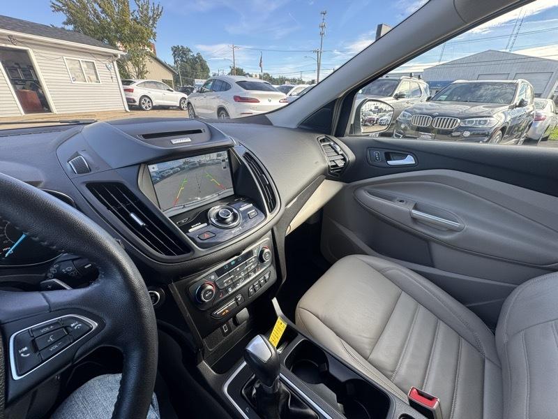 Ford Escape Titanium FWD 2017