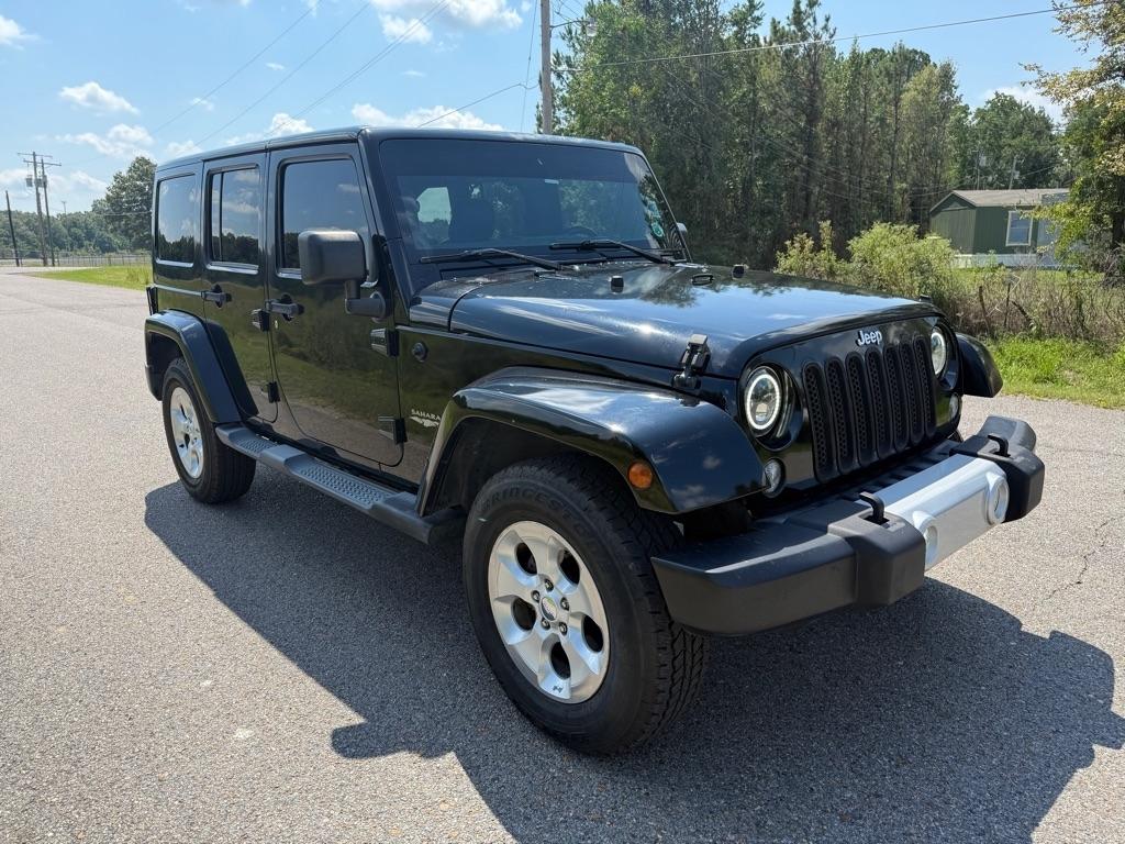 Jeep Wrangler Unlimited Sahara 4WD 2014