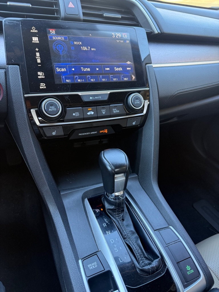 2018 Honda Civic EX-L photo 6