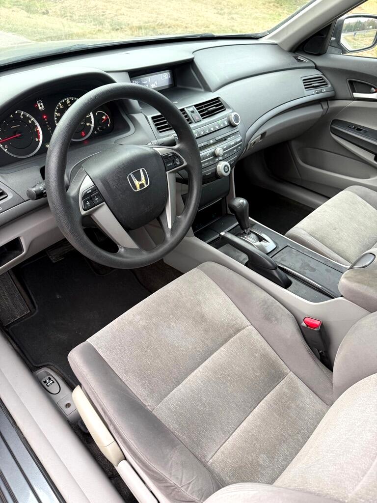 Honda Accord LX sedan AT 2009